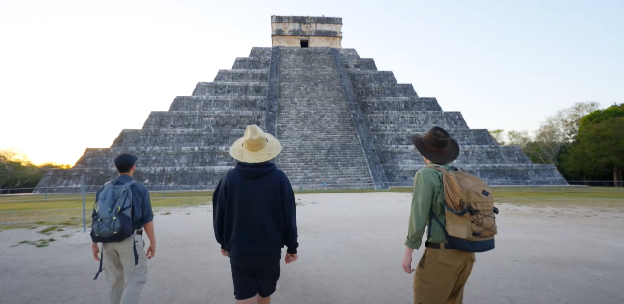 El contenido fue autorizado por el INAH y muestra la riqueza cultural de la civilización maya. El contenido fue autorizado por el INAH y muestra la riqueza cultural de la civilización maya.