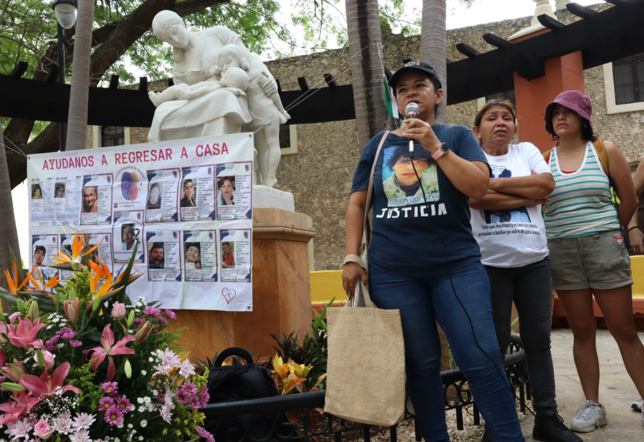 Las madres sufren la desaparición de sus hijos Las madres sufren la desaparición de sus hijos