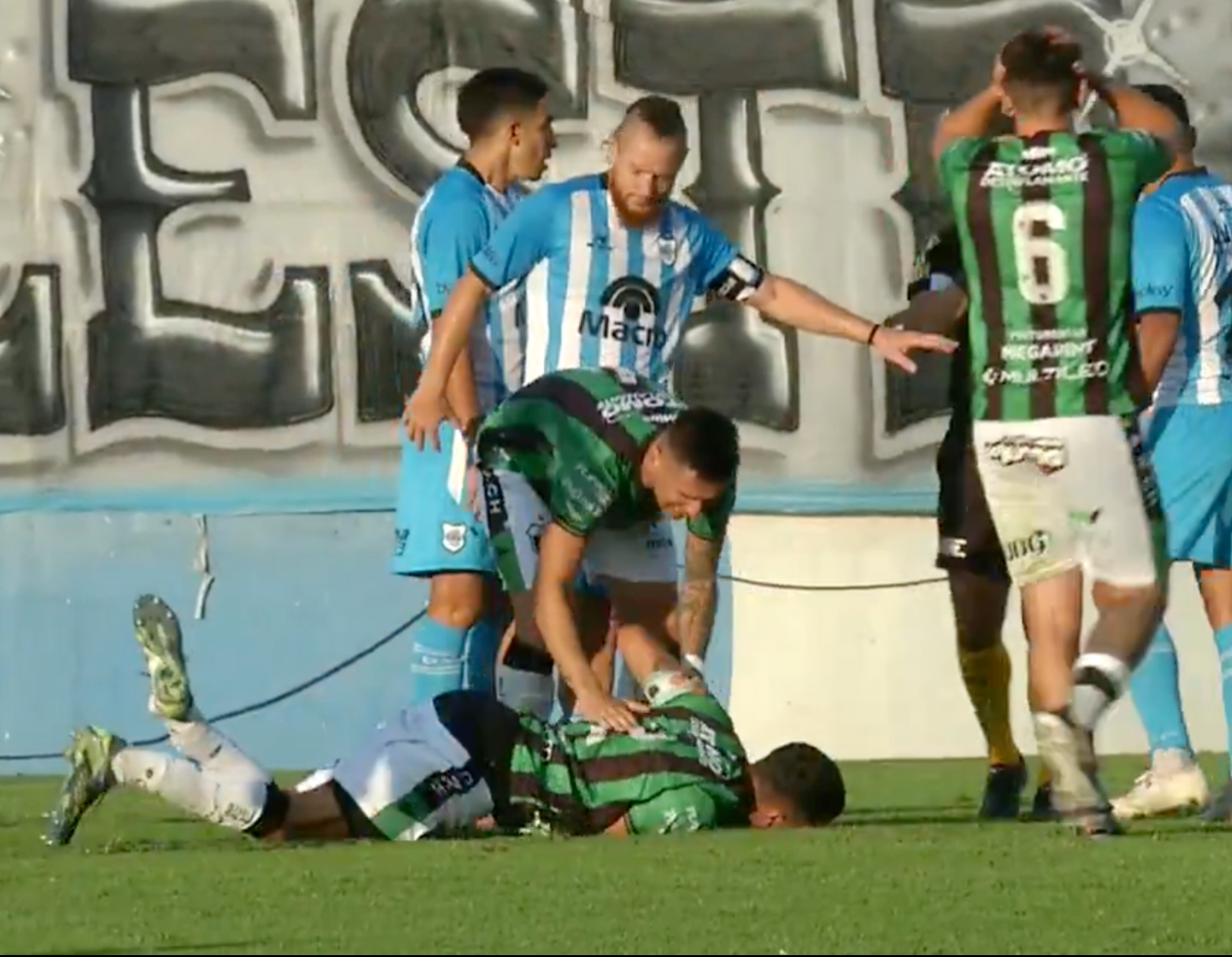 Brutal lesión de Stefano Callegari: La imprudente entrada de Jeremías Perales que conmocionó al futbol 