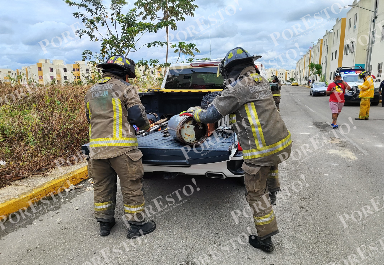 Explosión por fuga de gas  deja un hombre con quemaduras en el fraccionamiento Cielo Nuevo de Cancún