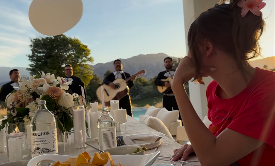 Hailey Bieber recibió mariachis por el Día de las Madres