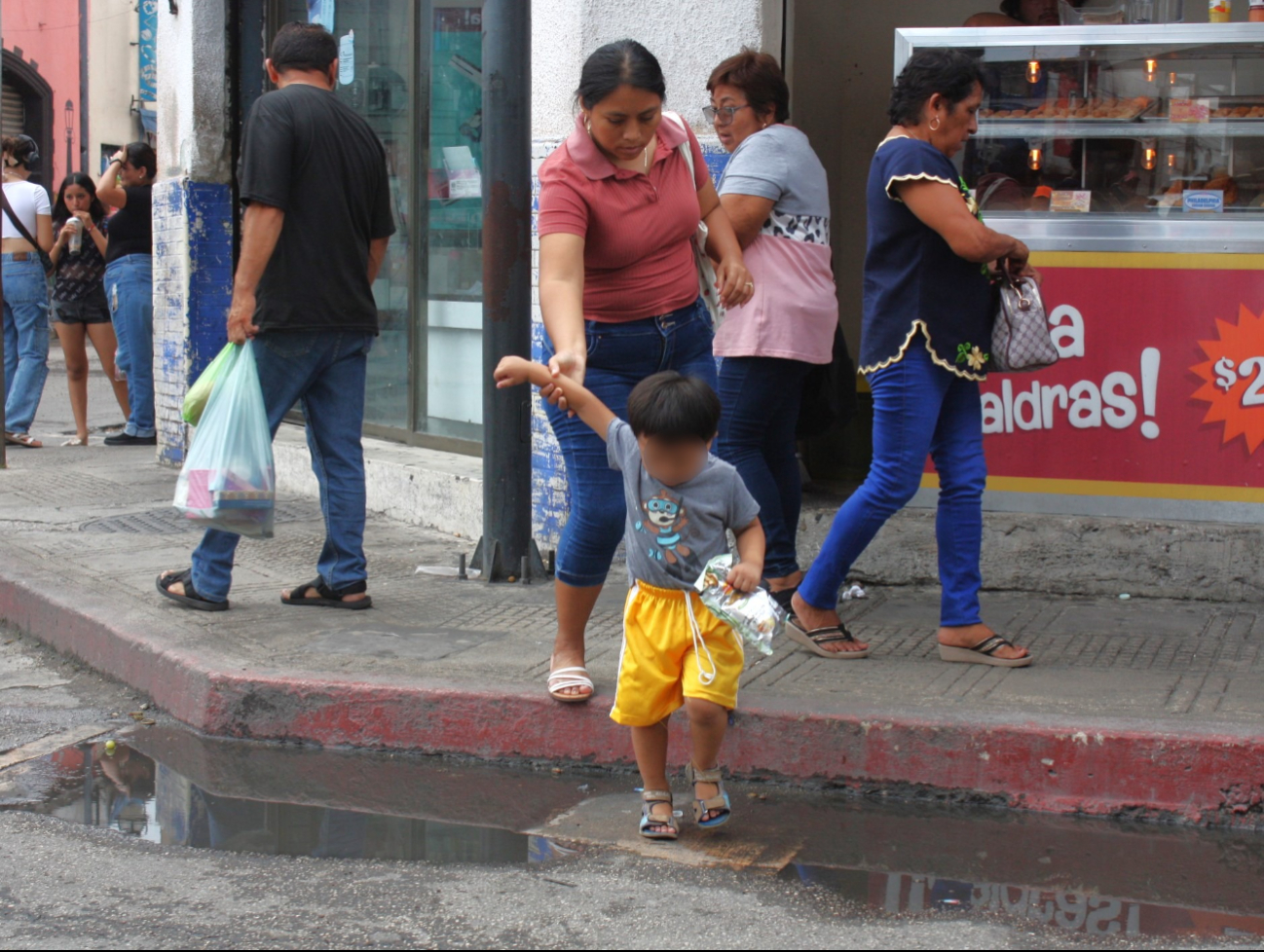 Un colectivo señala que aún existen barreras sociales que impiden a las mujeres ejercer su derecho