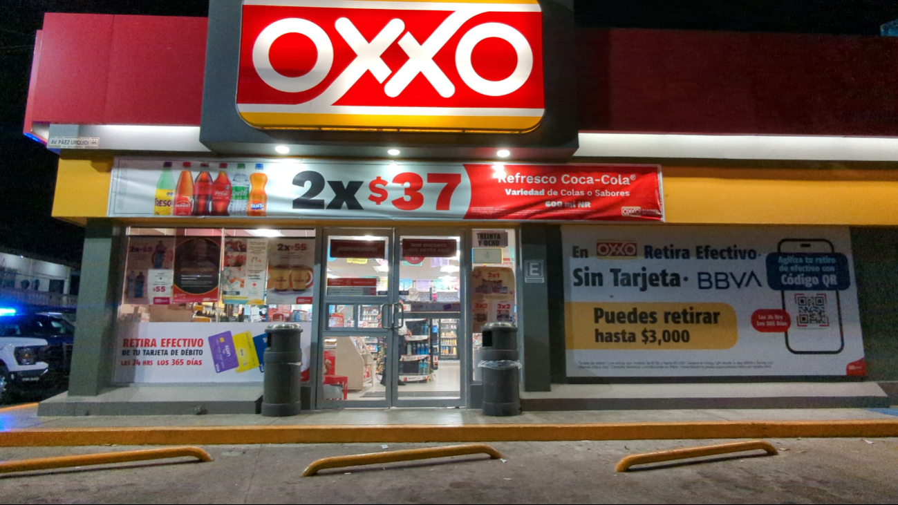 Detienen a presunto asaltante tras robo a tienda Oxxo en Santa Margarita Detienen a presunto asaltante tras robo a tienda Oxxo en Santa Margarita