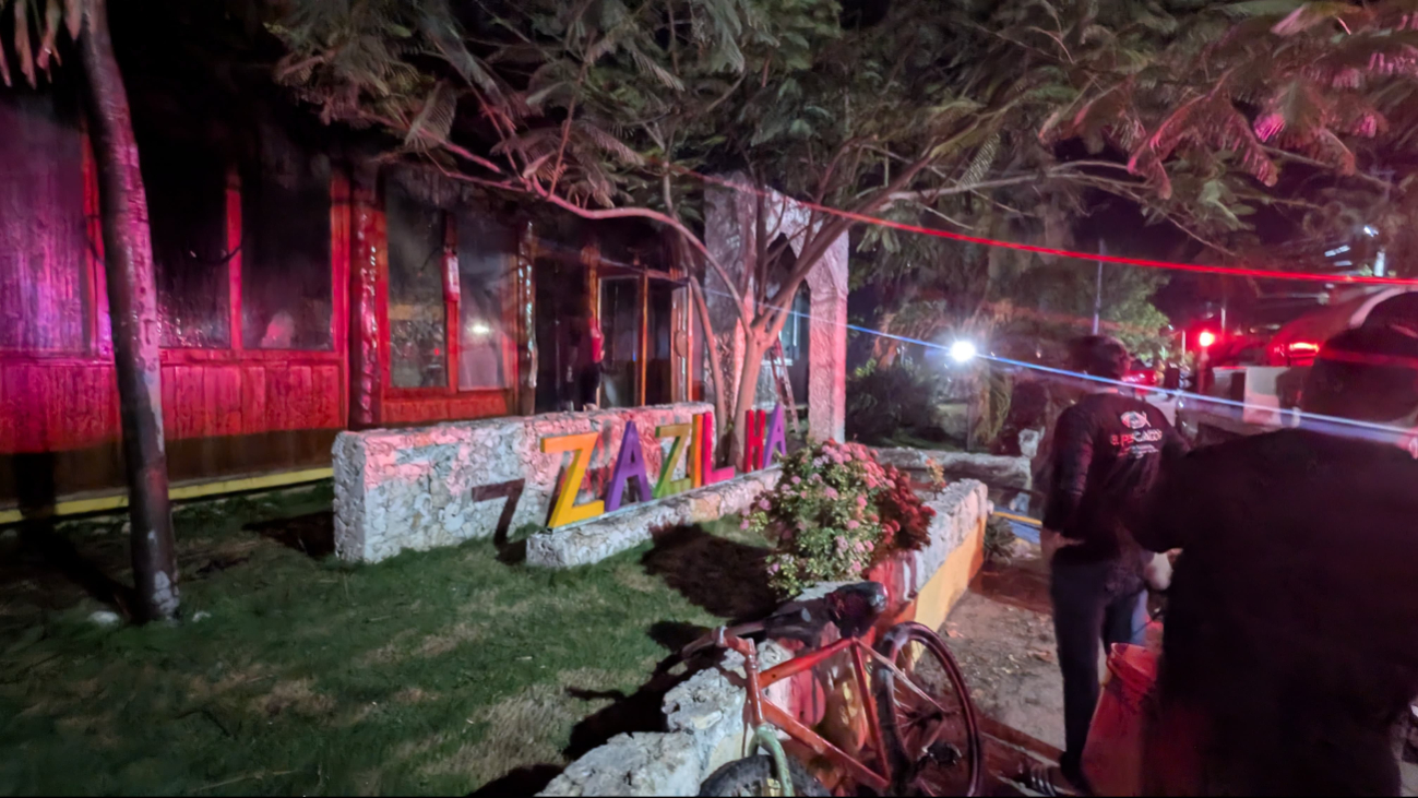 Incendio acaba con el restaurante “Zazil Ha” de la villa de Isla Aguada