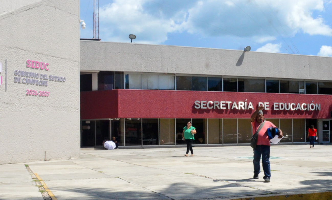 Secretaría de Educación de Campeche niega venta de plazas