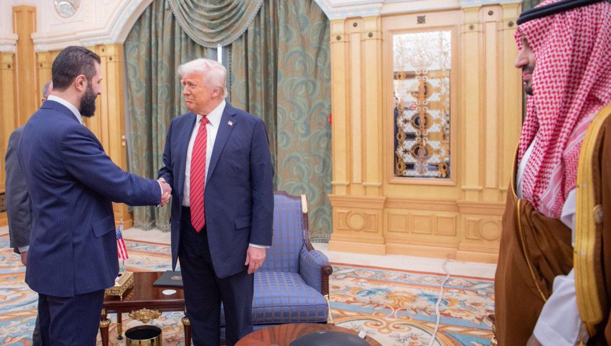 El presidente de Estados Unidos, Donald Trump, elogió públicamente al nuevo líder sirio, Ahmed al Sharaa El presidente de Estados Unidos, Donald Trump, elogió públicamente al nuevo líder sirio, Ahmed al Sharaa