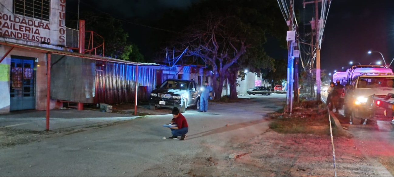 Las correspondientes tareas de peritaje se llevaron a cabo una vez asegurada la zona. Las correspondientes tareas de peritaje se llevaron a cabo una vez asegurada la zona.