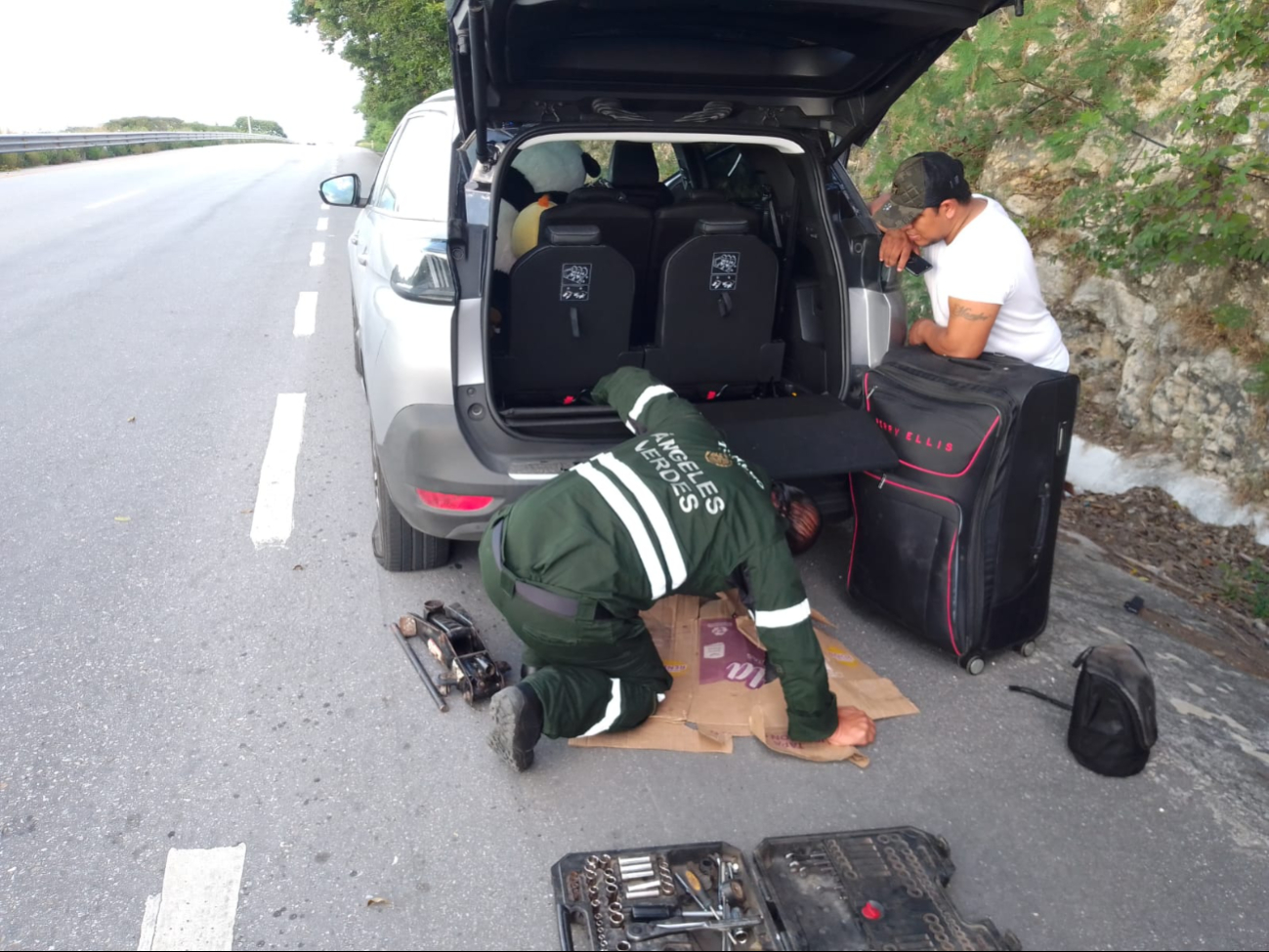 Los incidentes más frecuentes en las carreteras están relacionados con los estallidos de llantas Los incidentes más frecuentes en las carreteras están relacionados con los estallidos de llantas