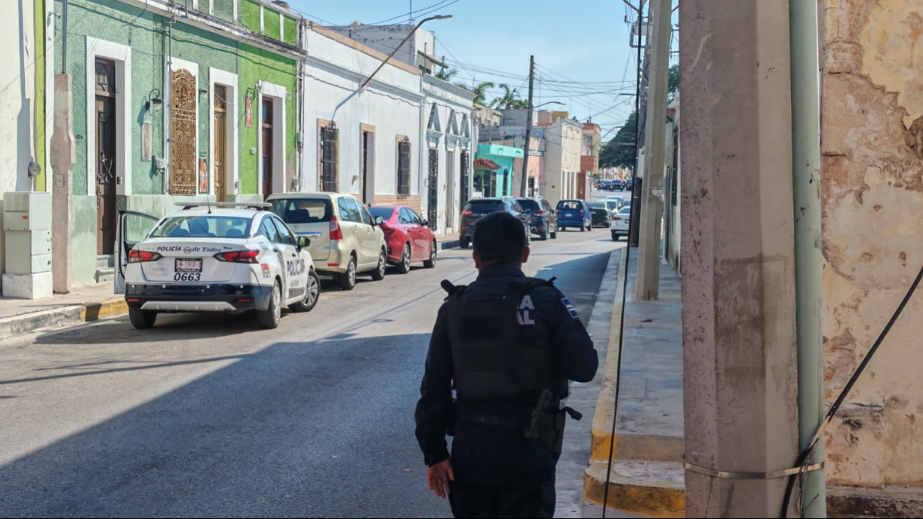 Sujeto intenta robar cableado e ingresar a vivienda en Campeche y desata movilización policial