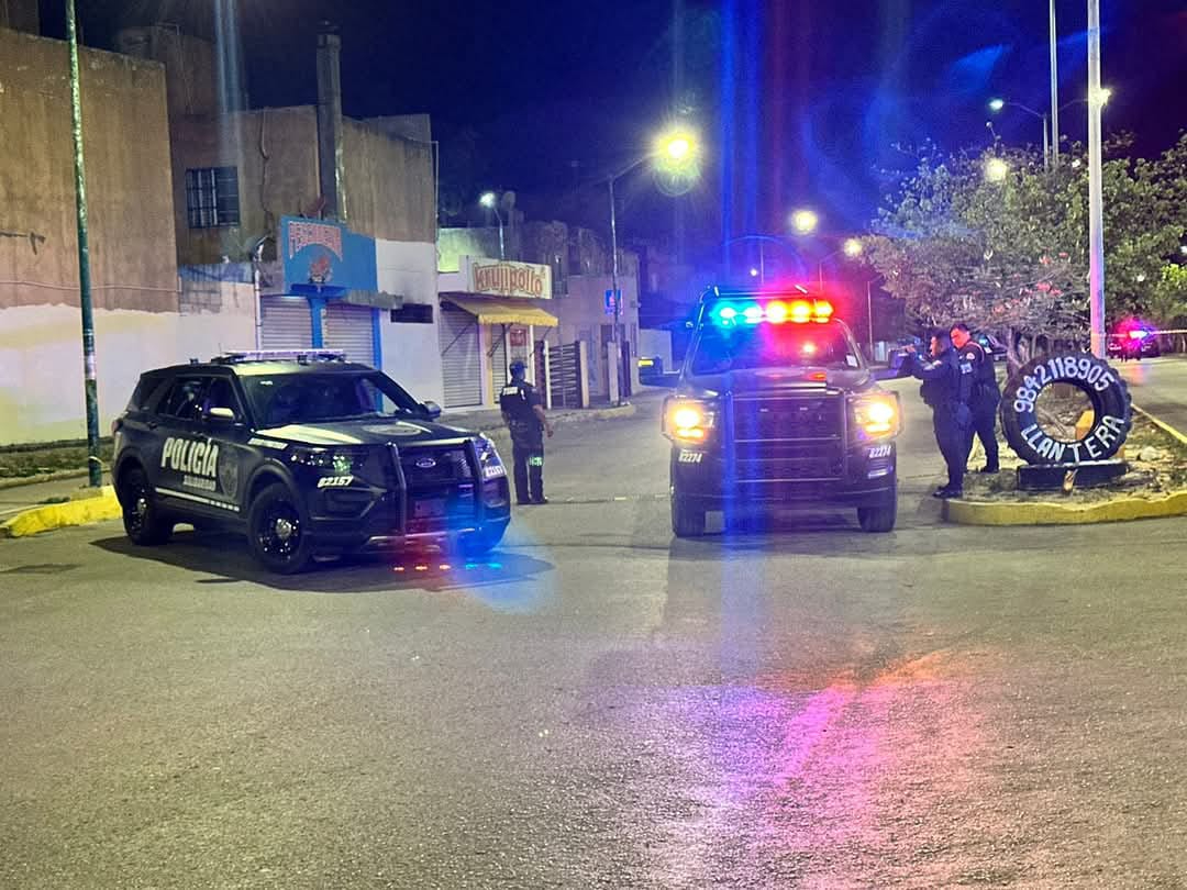 El agente había acudido por un reporte de violencia familiar, el victimario salió huyendo en una motocicleta con una menor El agente había acudido por un reporte de violencia familiar, el victimario salió huyendo en una motocicleta con una menor