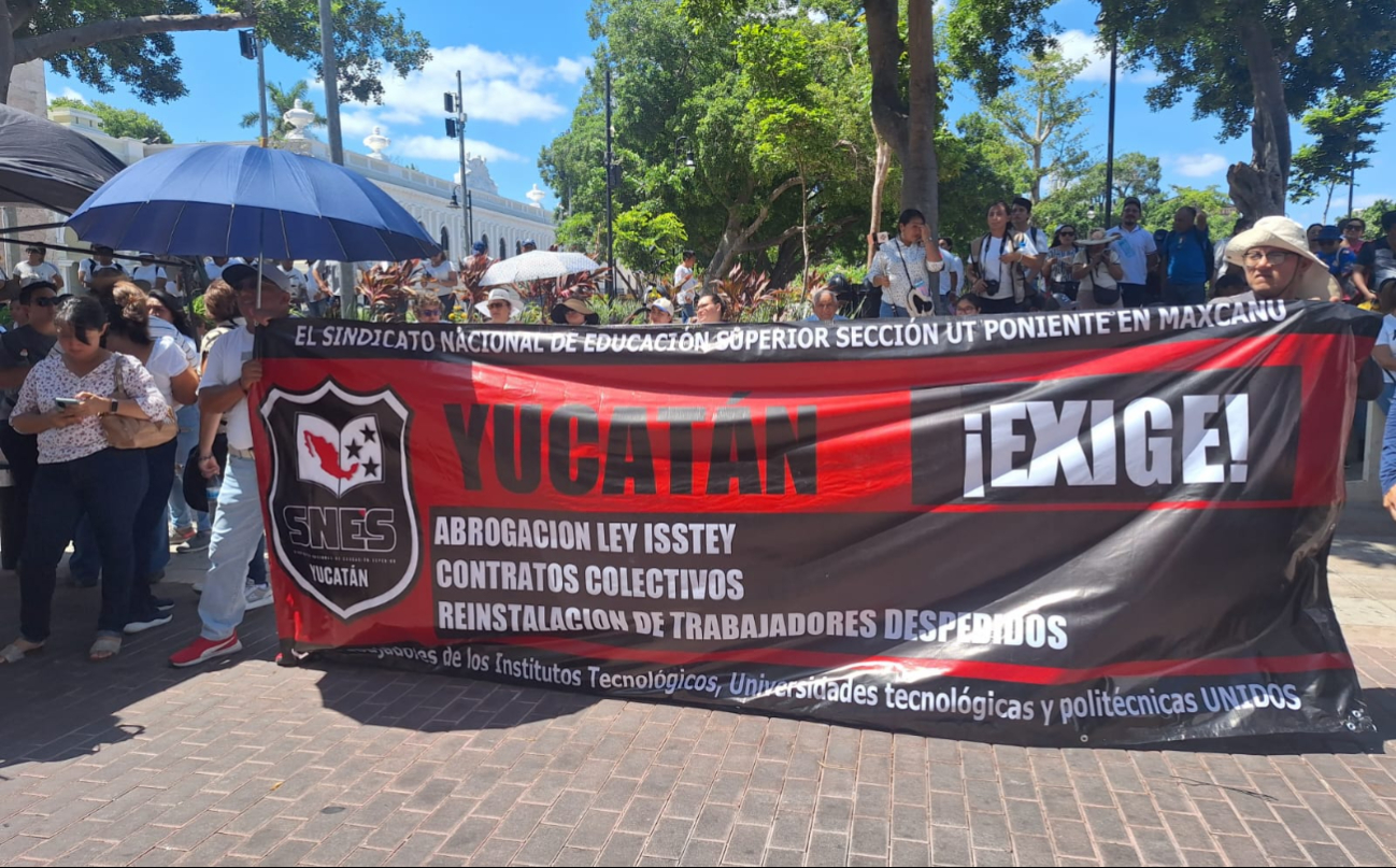 Maestros del CNTE en Yucatán se unen a las marchas en México para visibilizar las demandas del gremio magisterial
