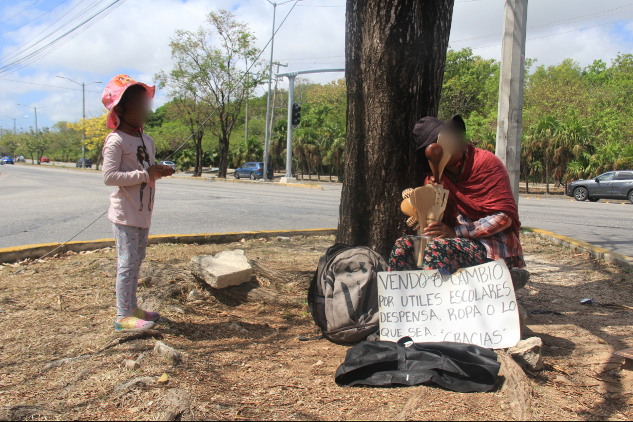 Dijo que, supuestamente, elementos del Geavig la amenazaron con quitarle a su hija porque no está estudiando Dijo que, supuestamente, elementos del Geavig la amenazaron con quitarle a su hija porque no está estudiando