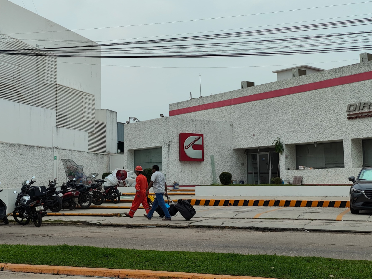 El gobierno estatal pidió a las empresas actuar con responsabilidad y solidaridad. El gobierno estatal pidió a las empresas actuar con responsabilidad y solidaridad.