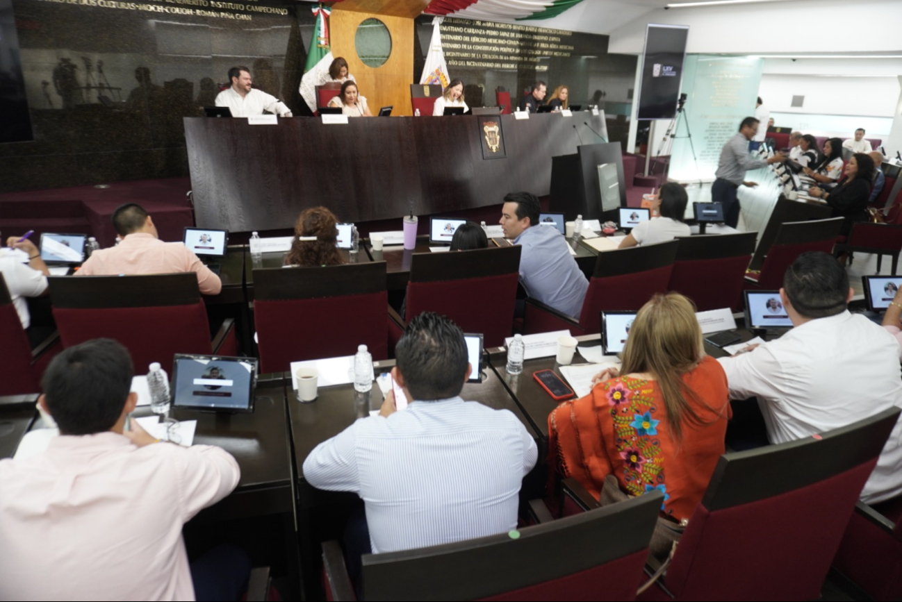 Congreso de Campeche exige mantenimiento a parques y acción en Sabancuy