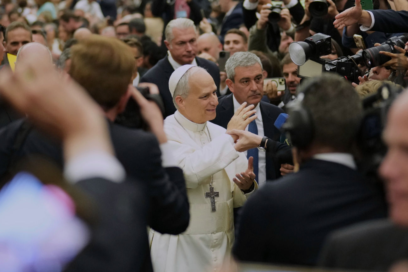 Durante la misa, el Papa recibirá el palio y el anillo del Pescador, símbolos tradicionales de su autoridad como obispo de Roma