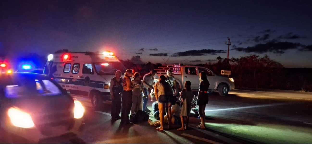 Motociclista resulta lesionada tras derrapar en carretera cerca de Huay-Pix, Chetumal