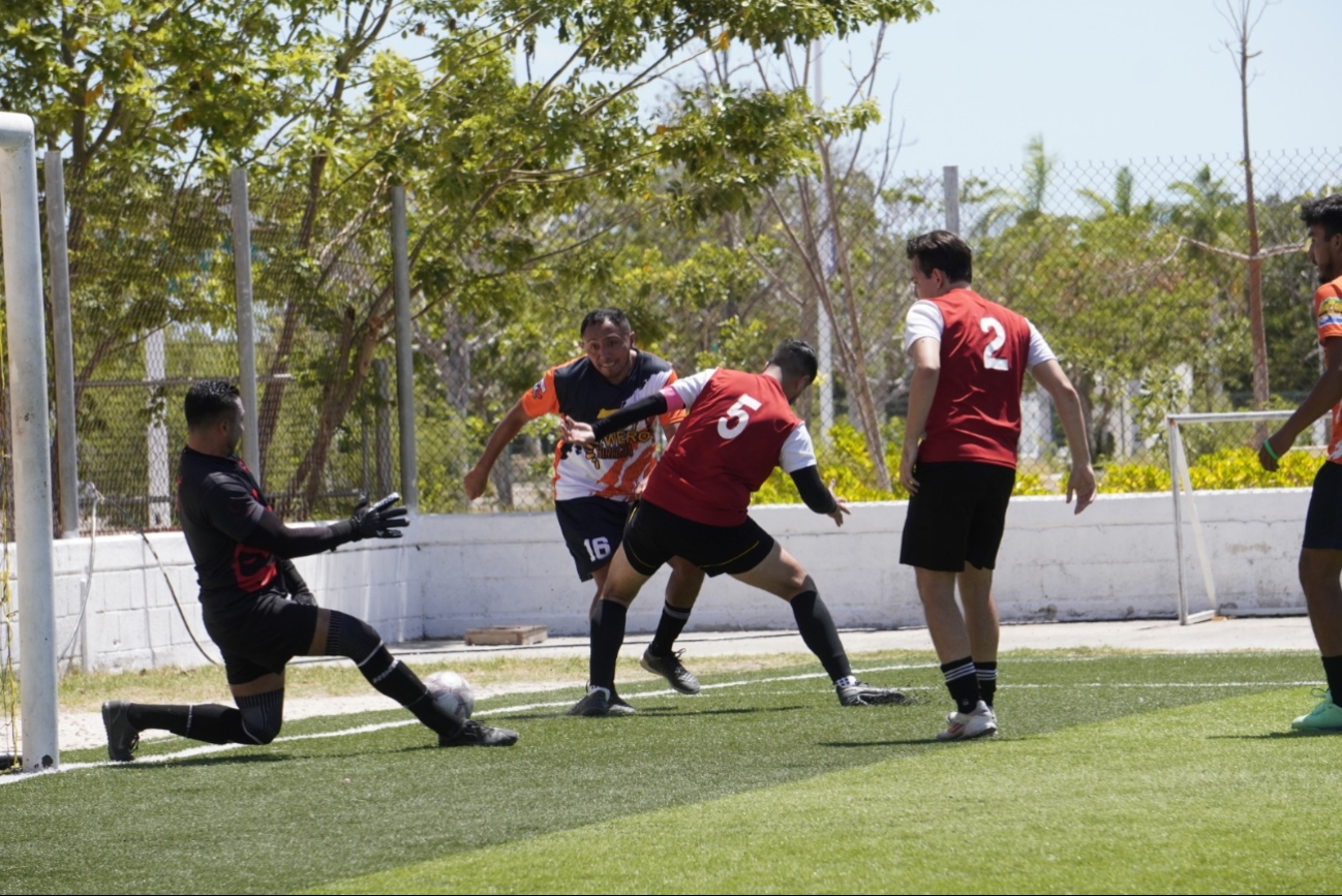 Weritos Jrs rompen la racha: campeones del Torneo de Comunicadores 2024-2025