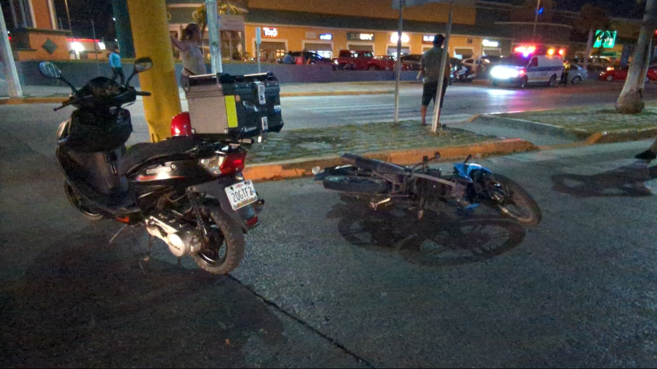 Colisión entre motocicletas moviliza a cuerpos de emergencia en Asa Poniente Colisión entre motocicletas moviliza a cuerpos de emergencia en Asa Poniente