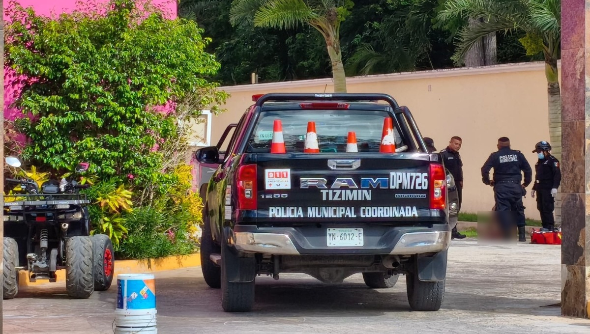 La Policía de Tizimín abordó al hombre para llevarlo a su domicilio La Policía de Tizimín abordó al hombre para llevarlo a su domicilio