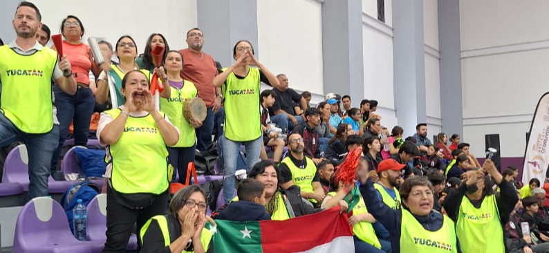 Con amor, cornetas y sacrificio: Padres yucatecos, el motor detrás del tenis de mesa en la Olimpiada Nacional 2025