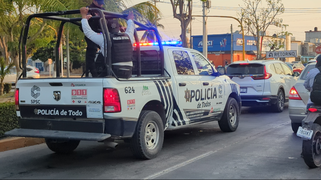 Un sujeto fue detenido por las autoridades Un sujeto fue detenido por las autoridades