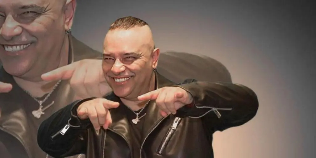 El cantante sufre de cáncer desde hace un tiempo El cantante sufre de cáncer desde hace un tiempo