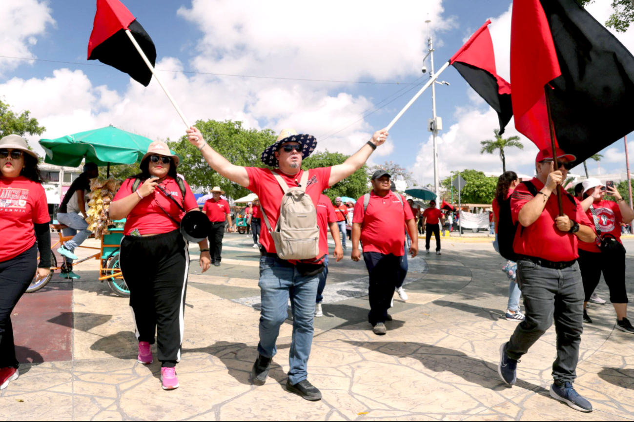 Recaudarán fondos para viajar a CDMX y unirse a las movilizaciones de la Coordinadora Nacional de Trabajadores de la Educación Recaudarán fondos para viajar a CDMX y unirse a las movilizaciones de la Coordinadora Nacional de Trabajadores de la Educación