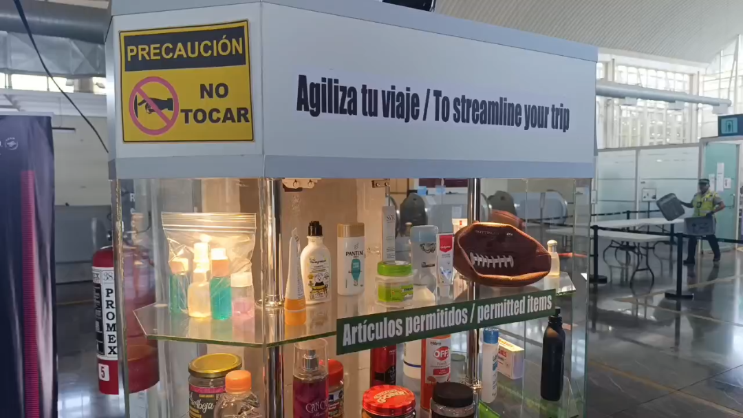 El aeropuerto de Campeche tiene una lista de artículos prohibidos que pueden causar problemas a los pasajeros. El aeropuerto de Campeche tiene una lista de artículos prohibidos que pueden causar problemas a los pasajeros.