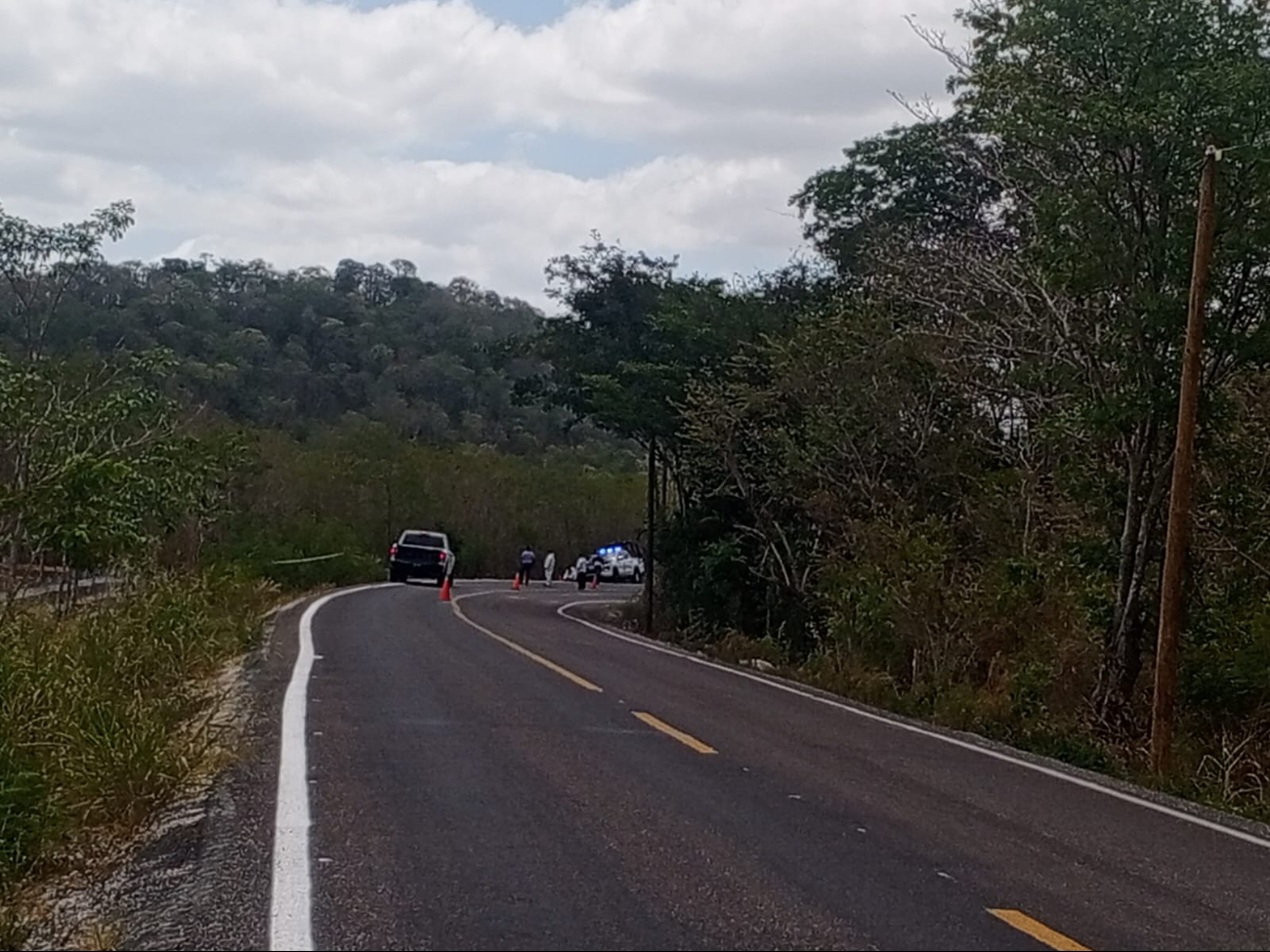 Hallan cuerpo putrefacto  junto a la carretera Champotón–Felipe Carrillo Puerto