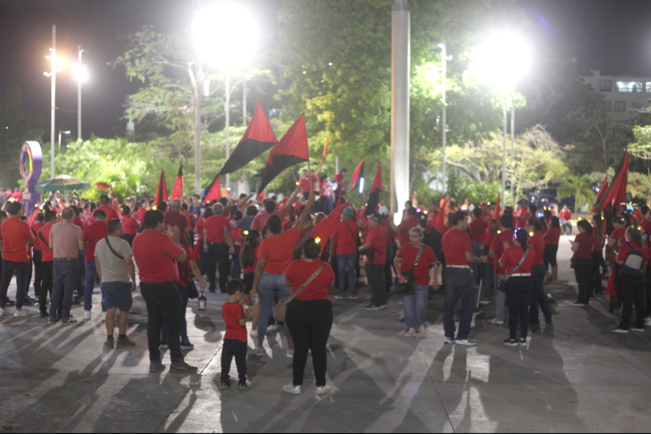 Llegaron hasta el Palacio Municipal, pero se pasaron hasta la glorieta de El Ceviche Llegaron hasta el Palacio Municipal, pero se pasaron hasta la glorieta de El Ceviche