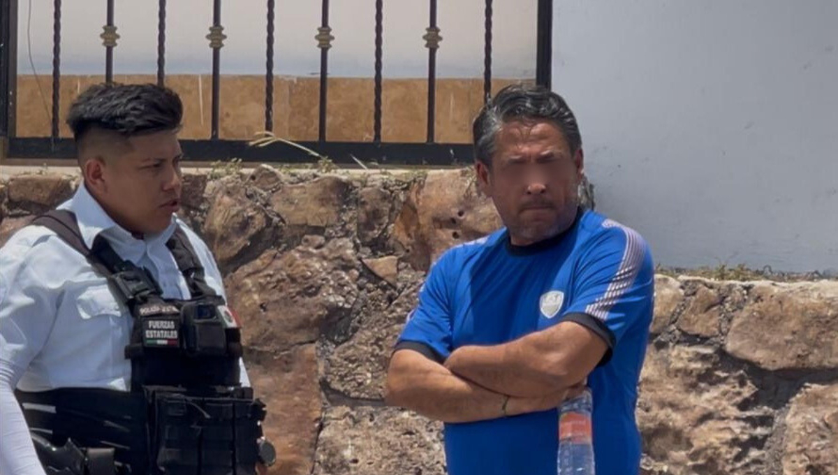 Lo detienen en Baja Velocidad por polarizados y terminaría mostrando un arma a policías Lo detienen en Baja Velocidad por polarizados y terminaría mostrando un arma a policías