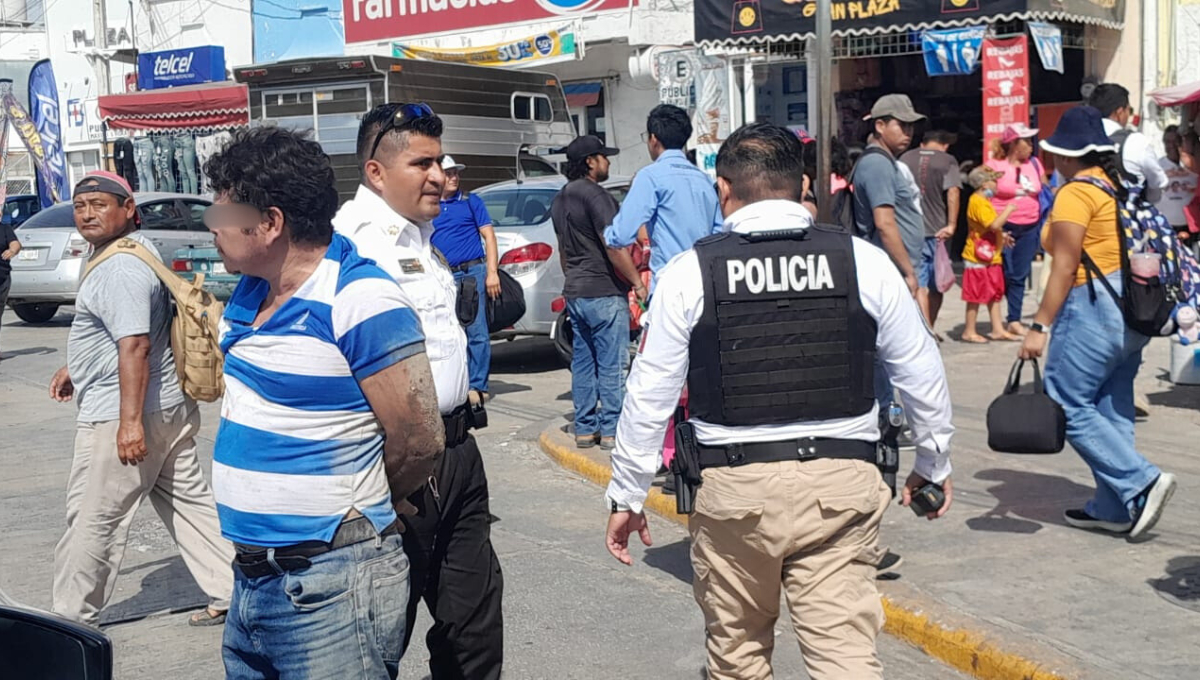 Lo pescó robando y le dio su merecido: papá enfrenta a ladrón en Campeche Lo pescó robando y le dio su merecido: papá enfrenta a ladrón en Campeche