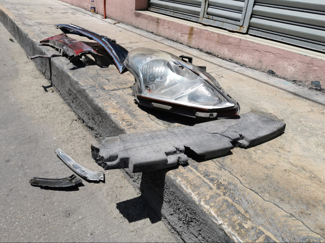 No hubo heridos, pero la circulación estuvo afectada por casi dos horas No hubo heridos, pero la circulación estuvo afectada por casi dos horas