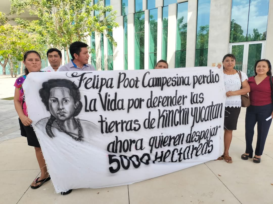 Ejidatarios de varias comunidades alzan la voz en el Centro Internacional de Congresos de Mérida