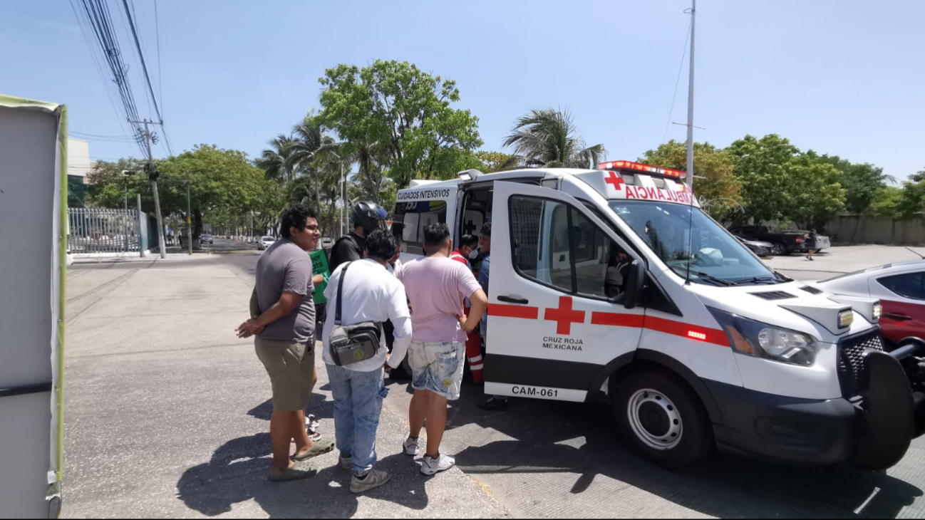 Pese a los golpes, el motociclista no requirió traslado al hospital Pese a los golpes, el motociclista no requirió traslado al hospital