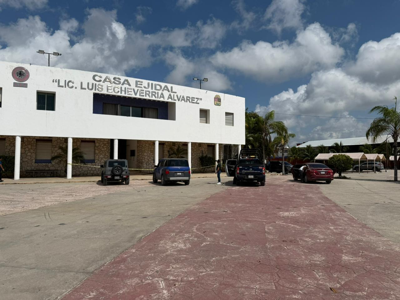 Ataque armado en oficinas de la Casa Ejidal en Cancún deja una mujer herida