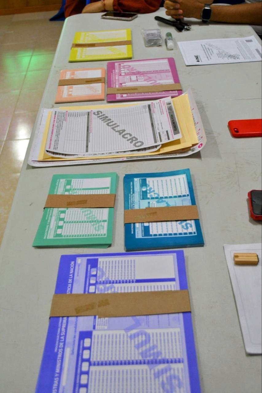 Candidatos y partidos podrían ser sancionados por inducir el voto Candidatos y partidos podrían ser sancionados por inducir el voto