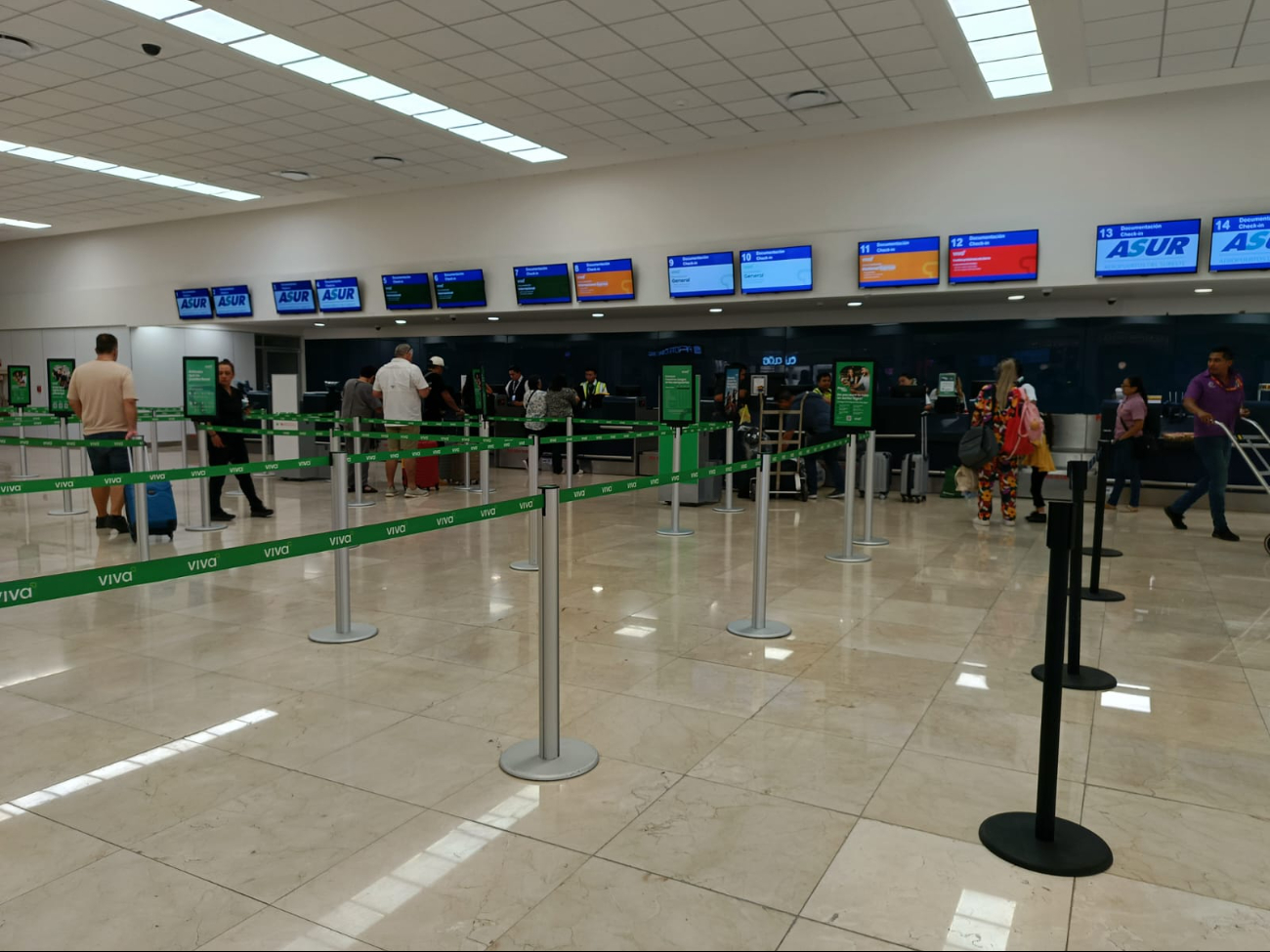 La afluencia de pasajeros en el aeropuerto de Mérida se mantiene al mínimo La afluencia de pasajeros en el aeropuerto de Mérida se mantiene al mínimo