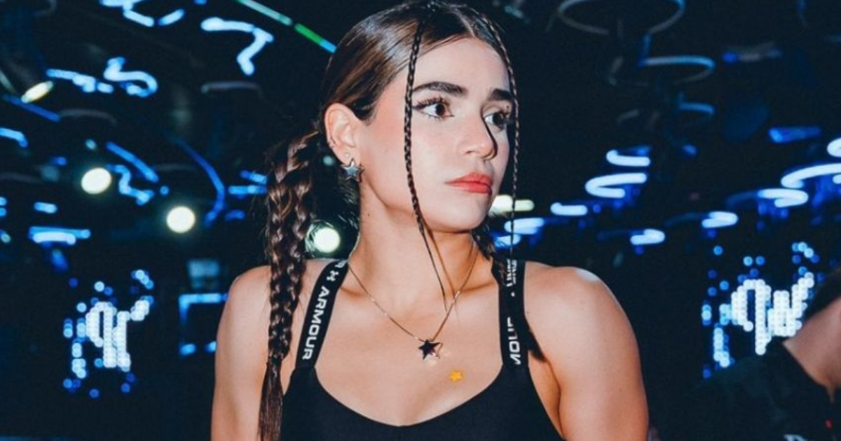 Internautas detectan detalles que pondrían en duda la autenticidad de la foto filtrada de Alana Flores   