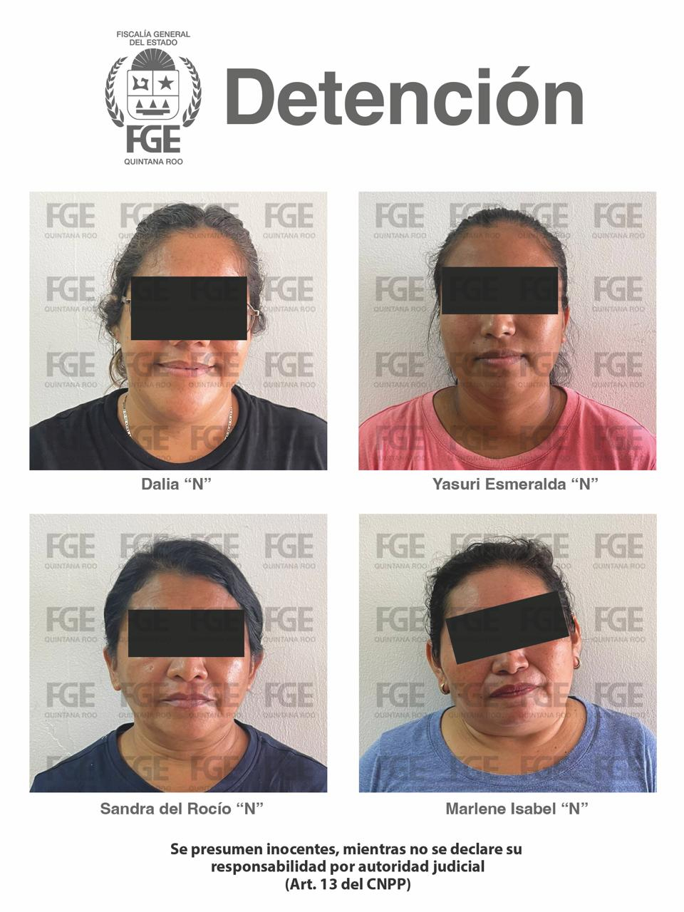 Las cuatro mujeres ayudaban a llenar los formatos de solicitudes. Las cuatro mujeres ayudaban a llenar los formatos de solicitudes.