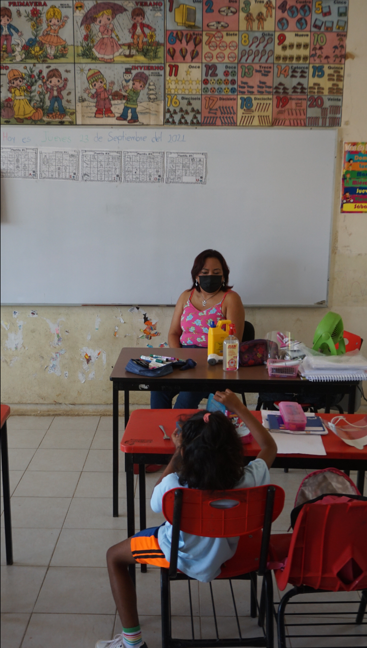Docentes de Campeche al límite: estrés laboral y bajo salario los afectan