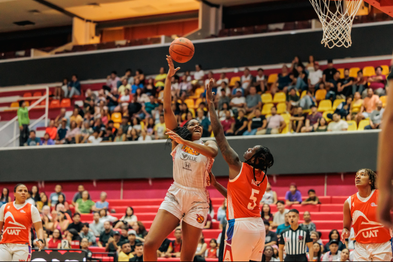 El Calor de Cancún encendió la duela y por momentos parecía que ganaría el partido.