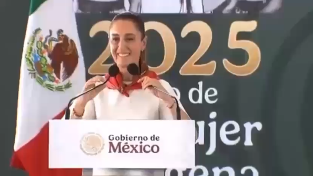 Al iniciar su discurso en San Salbvador Atenco, la presidemnta recordó la represión que vivió ese municipio hace 19 años Al iniciar su discurso en San Salbvador Atenco, la presidemnta recordó la represión que vivió ese municipio hace 19 años