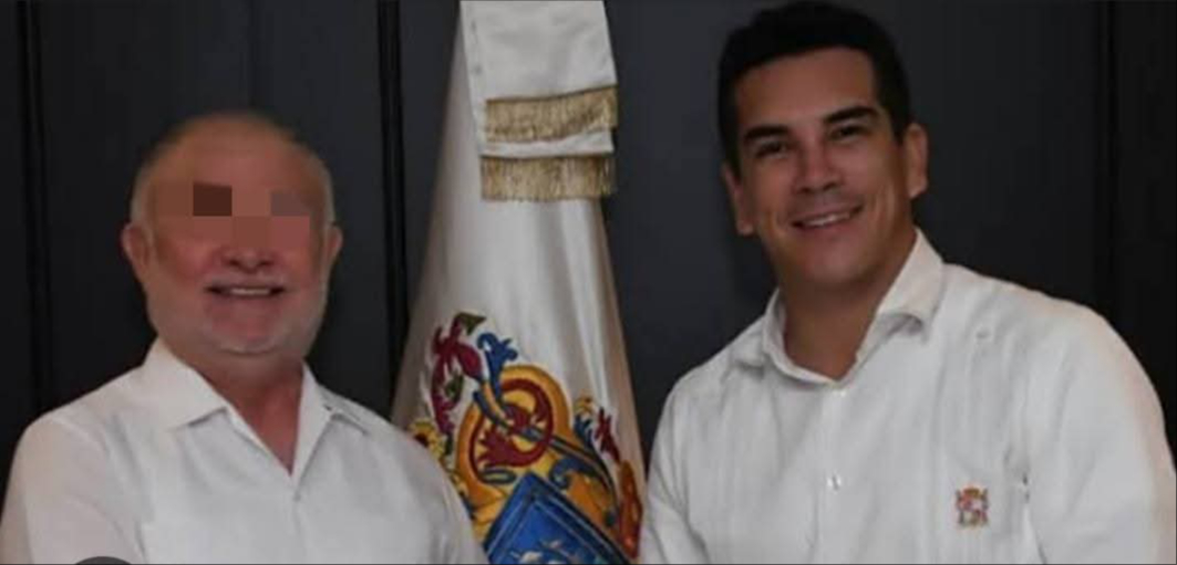 Exfuncionarios de Campeche han sido acusados de peculado. Exfuncionarios de Campeche han sido acusados de peculado.