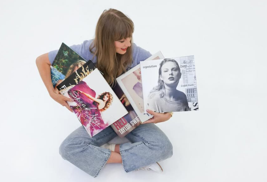 Taylor Swift celebra al recuperar sus discos Taylor Swift celebra al recuperar sus discos
