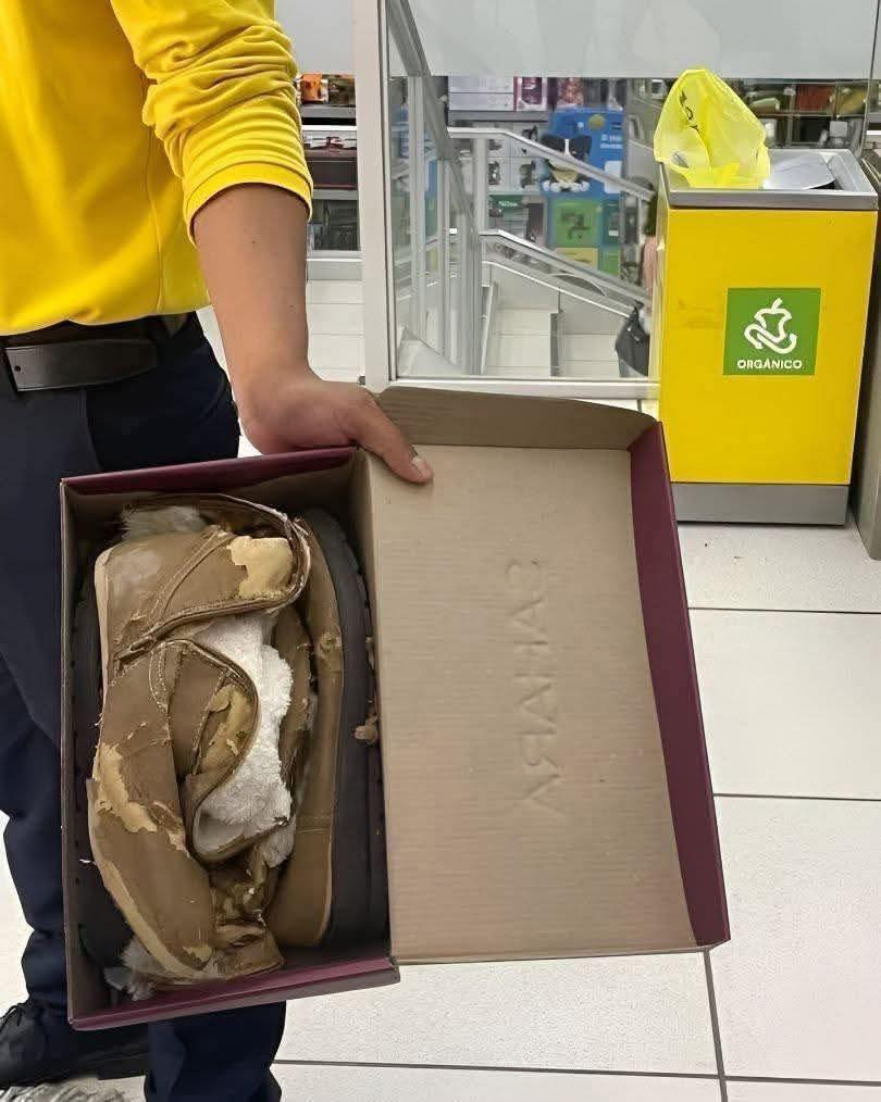 “Mudó de piel”: roban zapatos nuevos y dejan botas viejas en Coppel de Ciudad del Carmen