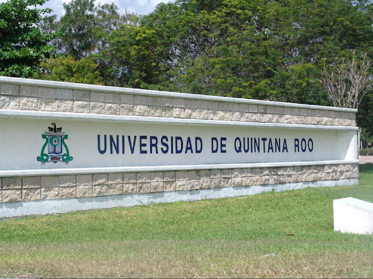 Integrantes del Sauqroo llegan a acuerdo con autoridades de la Uaeqroo Integrantes del Sauqroo llegan a acuerdo con autoridades de la Uaeqroo
