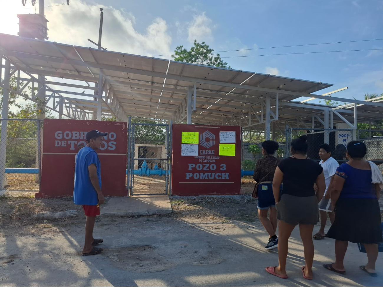 Vecinos del barrio San Pedro 1 exigen la renuncia del encargado de la bomba número 3 por ineficiente distribución del agua.