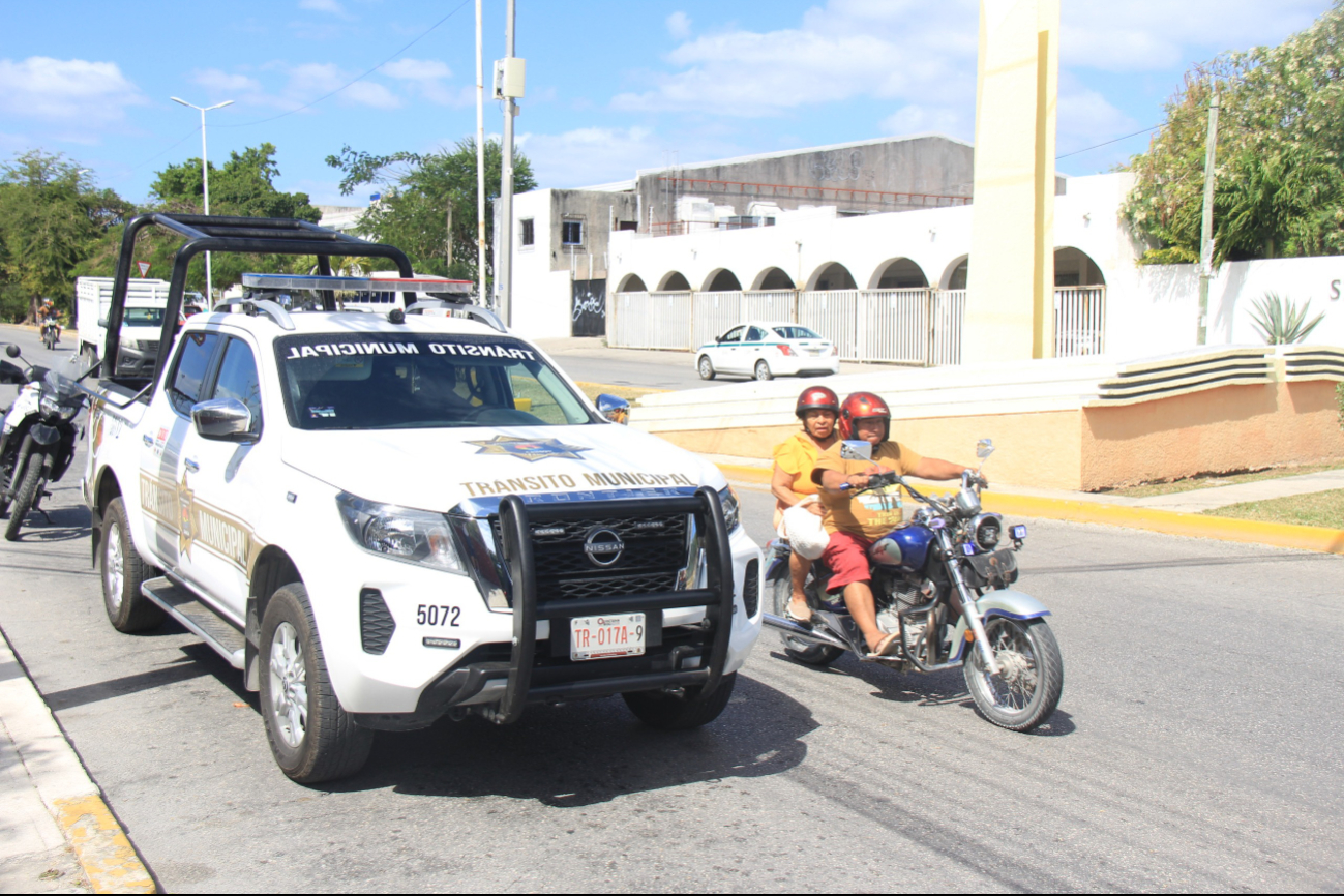 Yucatán y Campeche reportan cifras significativamente menores, con 29 y 17 robos, respectivamente Yucatán y Campeche reportan cifras significativamente menores, con 29 y 17 robos, respectivamente