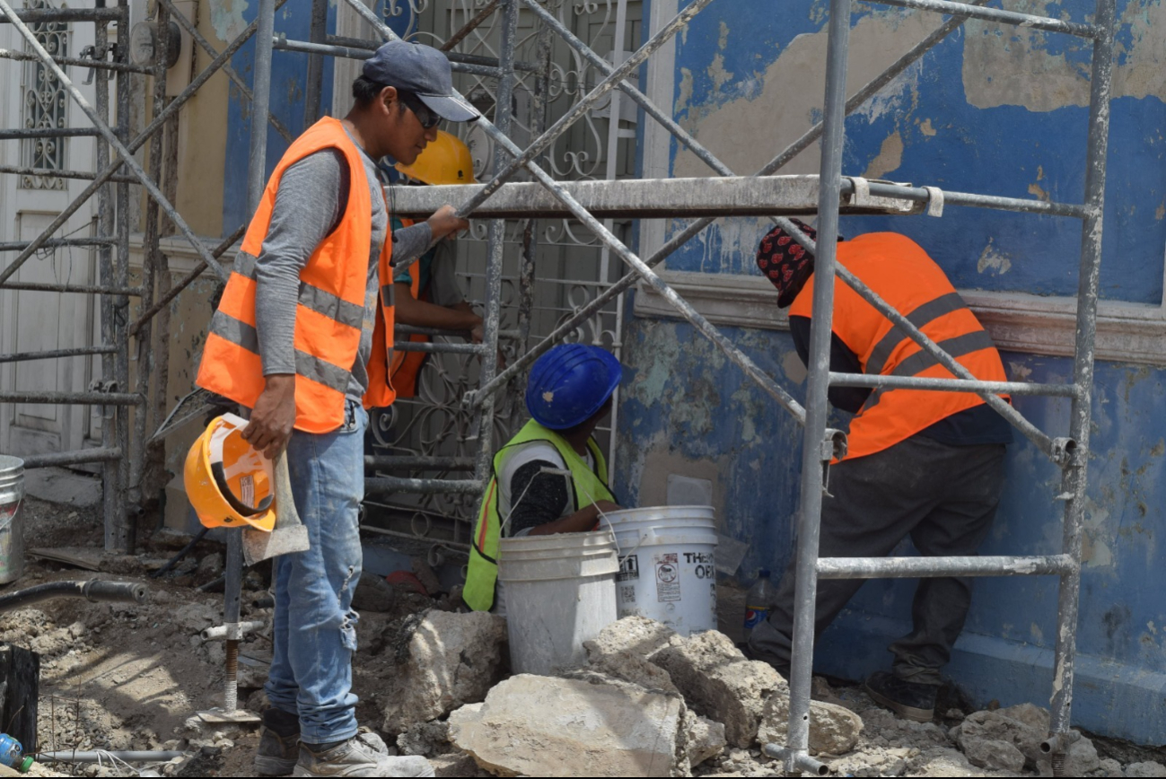 En Yucatán, los albañiles sostienen el dinamismo económico pero están entre los oficios peor pagados